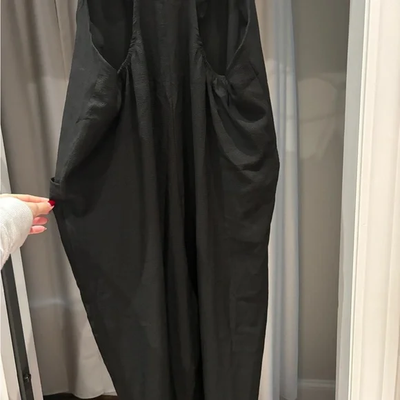 NWT black Cupshe jumpsuit - Picture 2 of 4